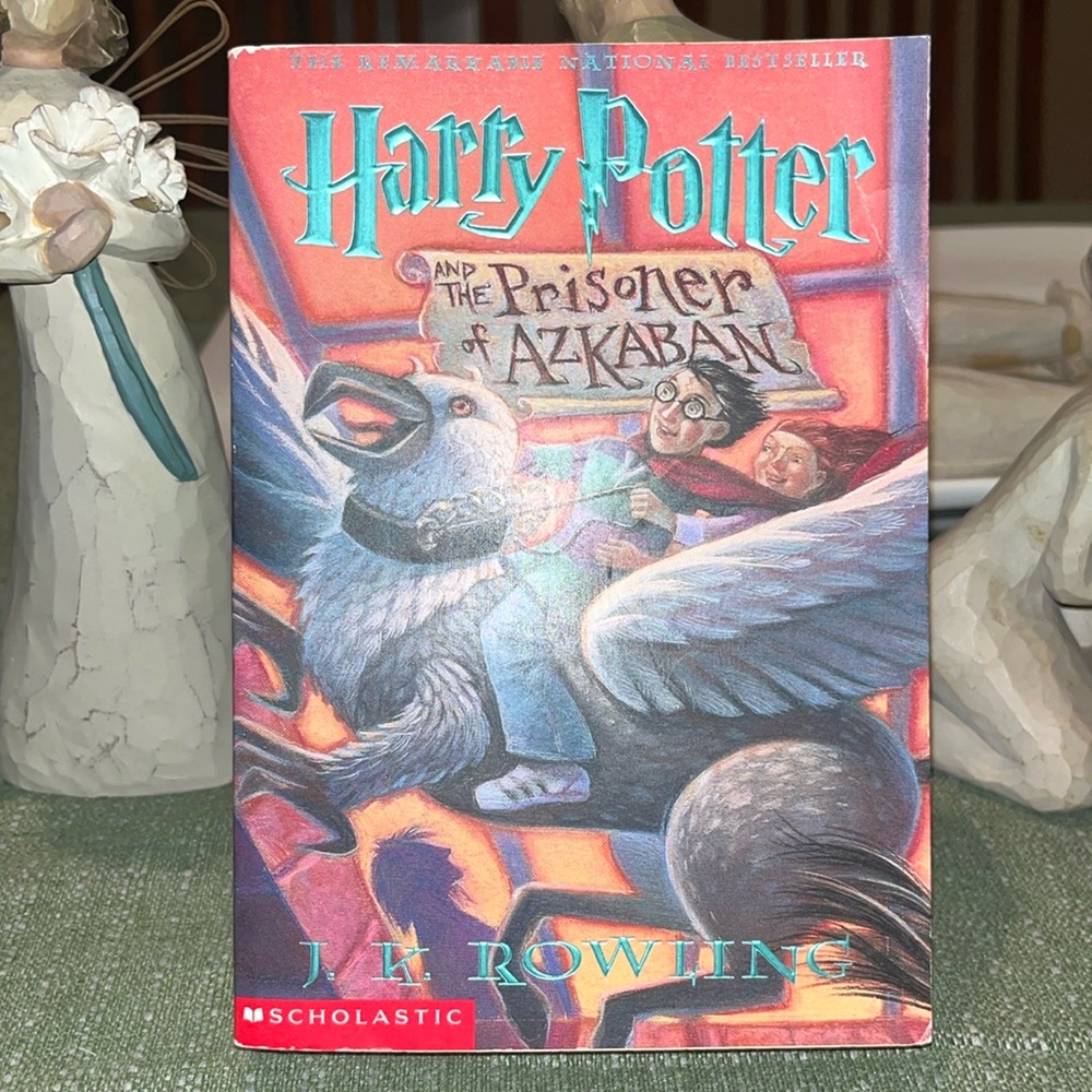 Harry Potter and the Prisoner of Azkaban Paperback Book #3 by J. K. Rowling EUC